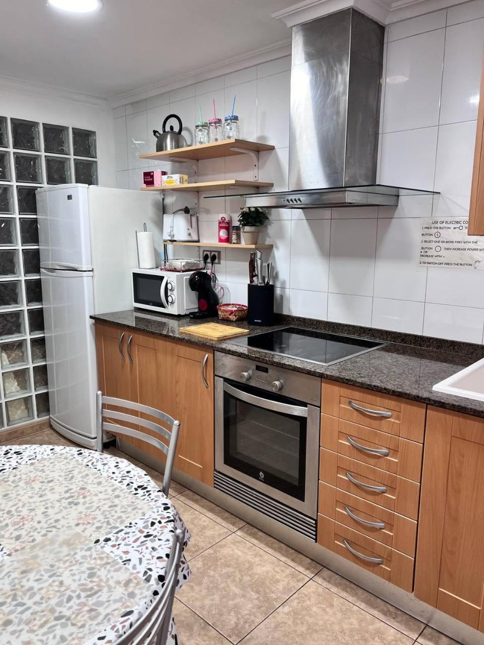 Appartamento Plaza Sainetero Arniches Valenza Esterno foto